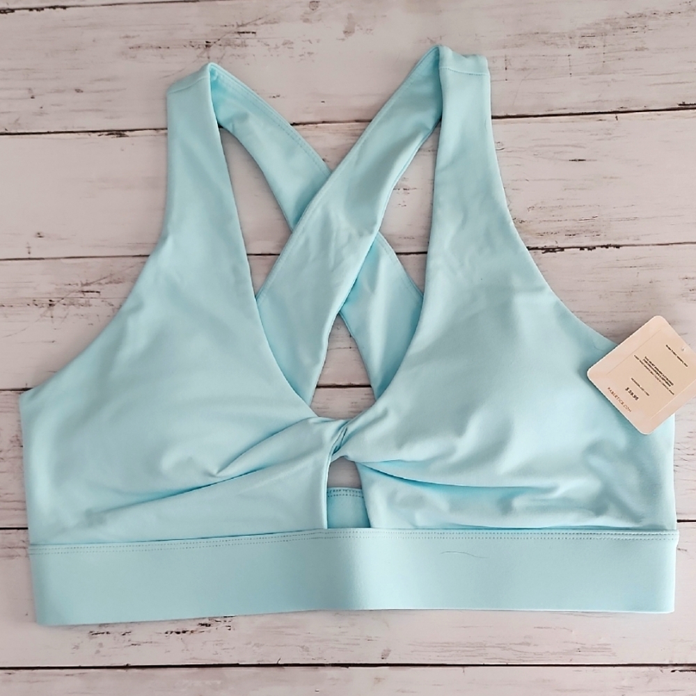 NWT Fabletics Oasis Twist Bra